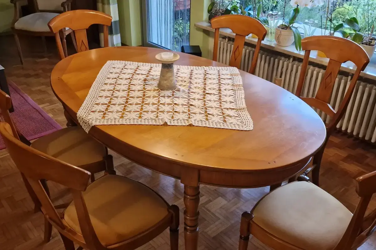 Polsterei Hoxha & Miller - Polstermöbelstücke 3 Esszimmerstühle